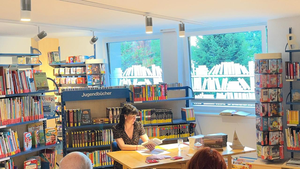 Lesung Mitternacht und Publikum